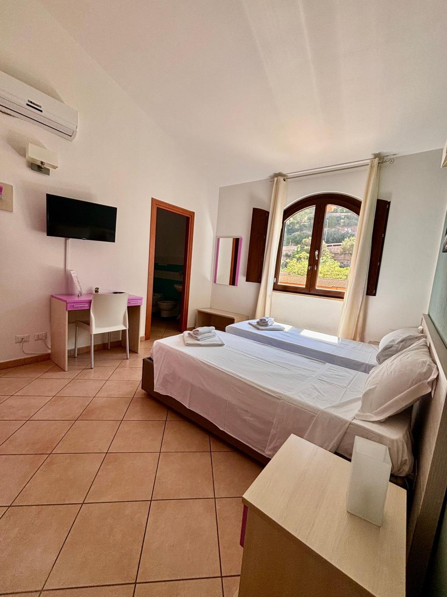 '904 Hotel Buggerru